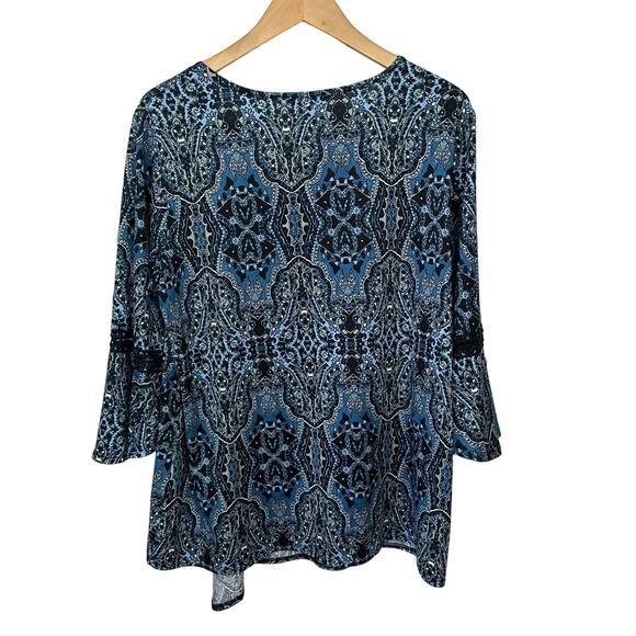 Studio Works Woman Womens Top Plus Size 1X‎ Blue Crochet Geometric Pullover Boho - Picture 3 of 10